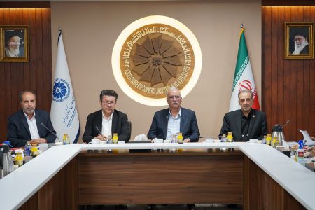 تامین امنیت غذایی بدون نیروی انسانی در حوزه کشاورزی ممکن نیس